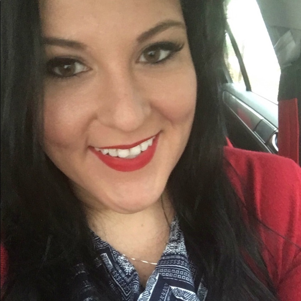 Meet your Posher, Shawna